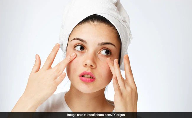 चेहरे में कसावट और ग्लो लाना है तो 30 साल के बाद जरूर अपनाएं ये स्किन केयर रुटीन, बने रहेंगे जवान